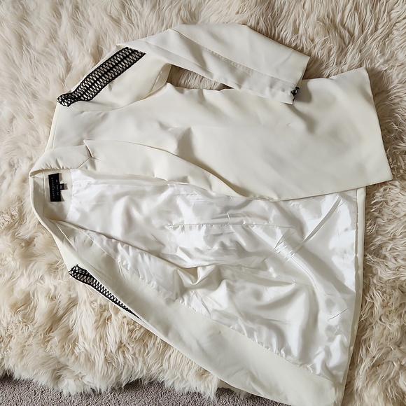 ASOS Paper Dolls black and white blazer - Picture 10 of 13